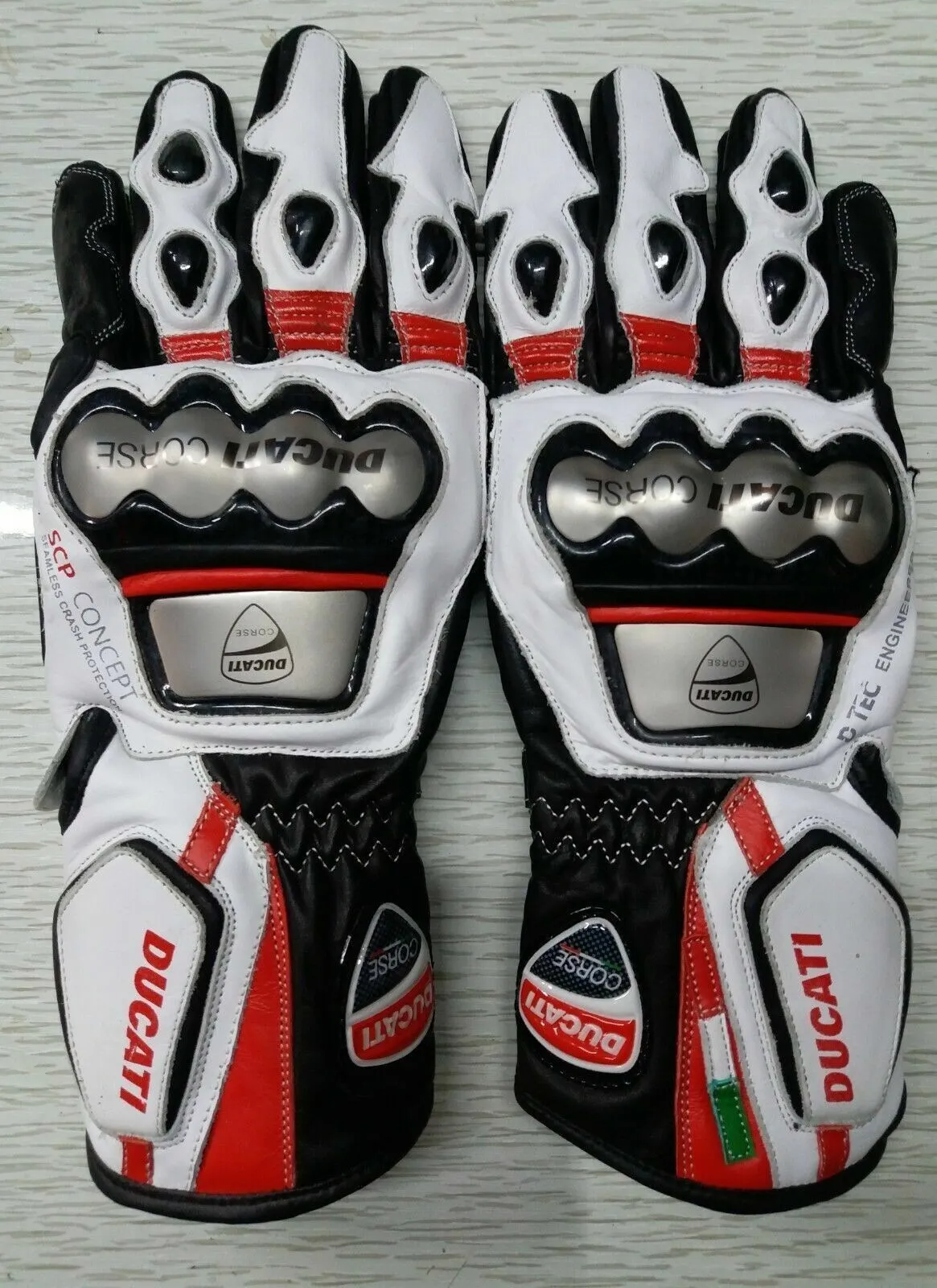 Ducati Corse New Leather Racing Gloves 1 Ducati Corse New Leather Racing Gloves